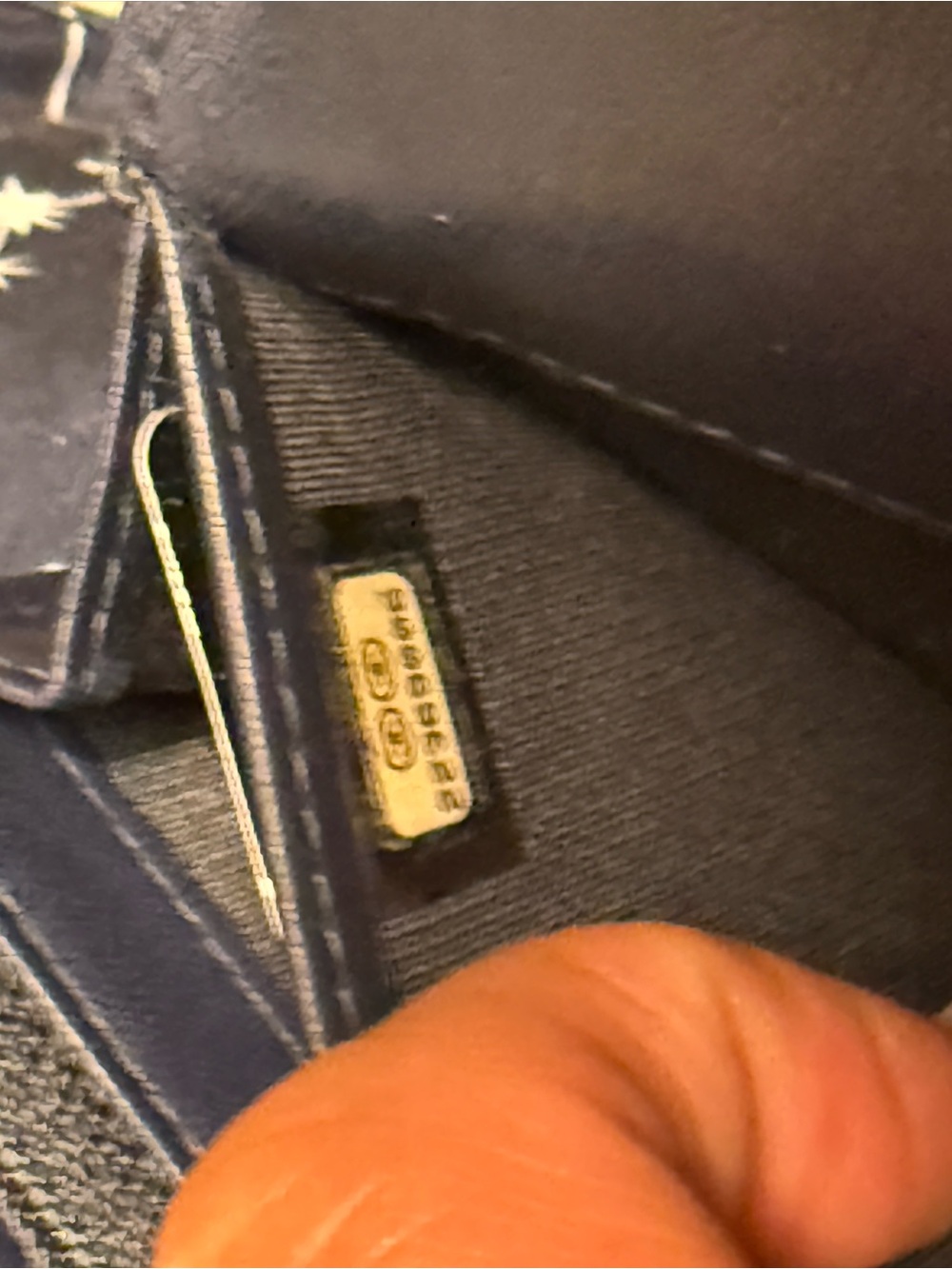 CHANEL Navy Quilted Wallet with Gold CC Closure CERTIFIED AUTHENTIC Mint - Picture 11 of 12